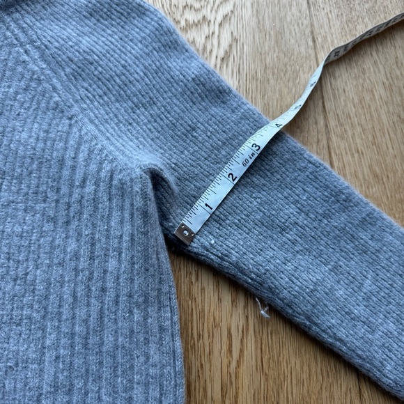 VINCE GREY SWEATER WITH SIDE ZIPPER CASHMERE & WOOL BLEND - Picture 13 of 15